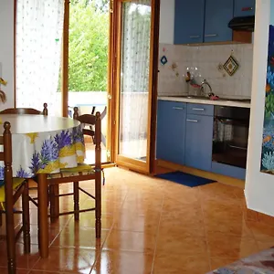 Apartments&rooms Suzana Kršan